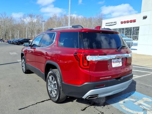 Used 2023 GMC Acadia SLE w/ Driver Convenience Package FWD image 7