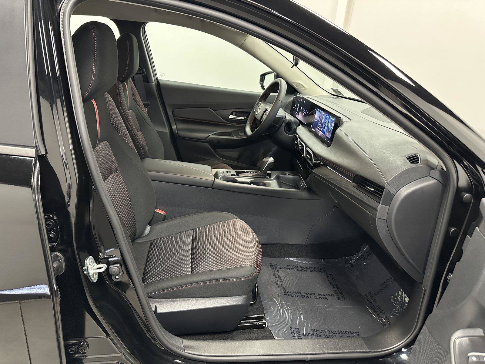 Used 2026 Nissan Sentra SR w/ Floor Mat Package FWD image 38