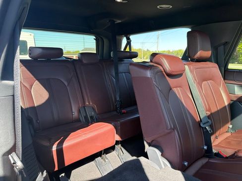 Used 2024 Ford Expedition Max Limited AWD/4WD image 13