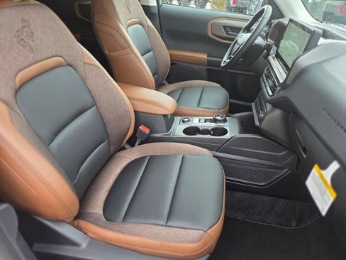 New 2026 Ford Bronco Sport Outer Banks w/ Outer Banks Tech Package+ AWD/4WD image 10