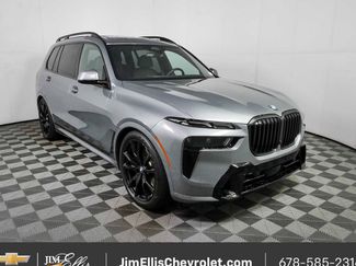 Used 2025 BMW X7 xDrive40i w/ M Sport Package AWD/4WD video 1