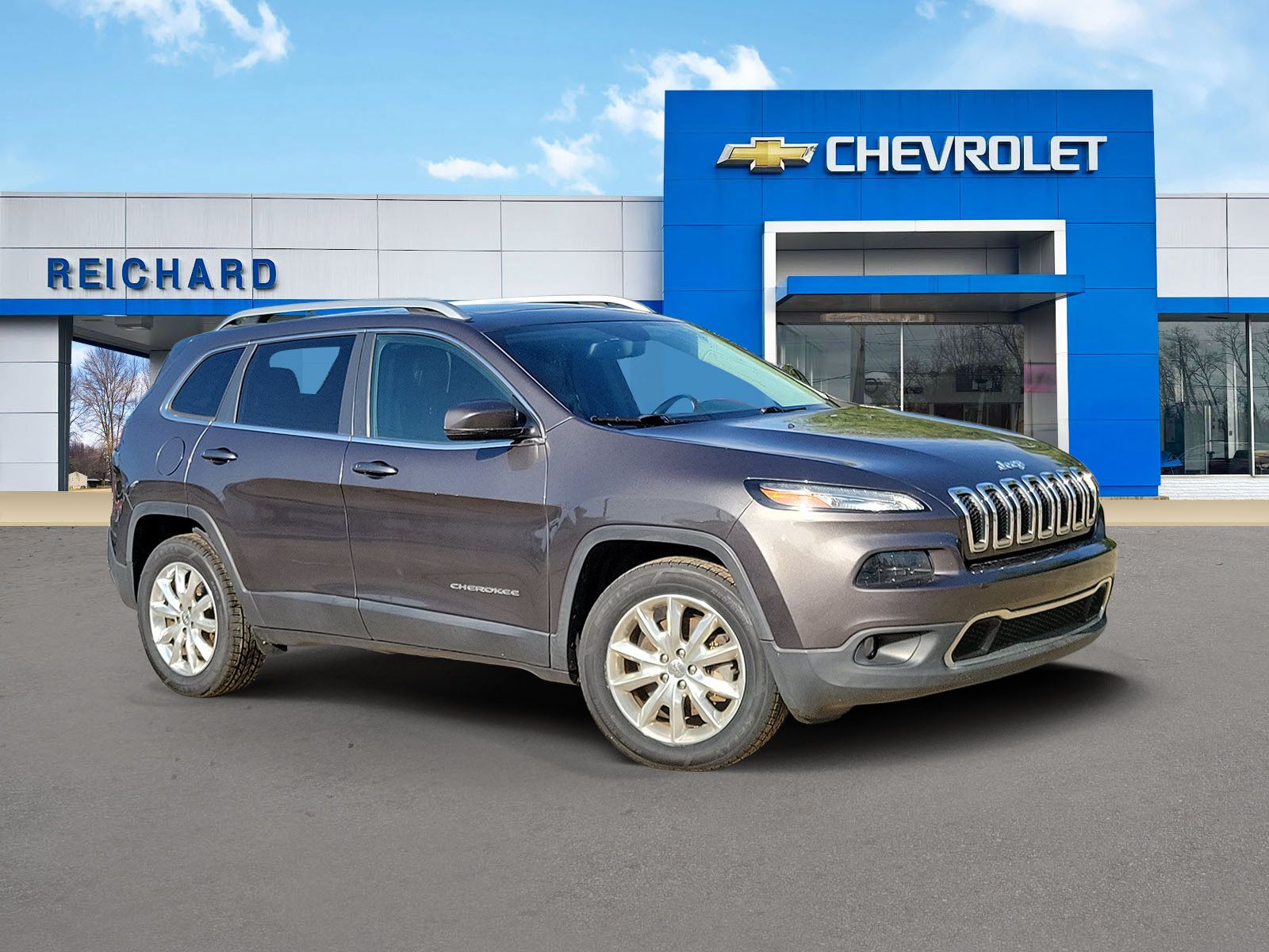 Used 2017 Jeep Cherokee Limited AWD/4WD image 1