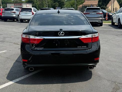 Used 2014 Lexus ES 350 w/ Ultra Luxury Package FWD image 11