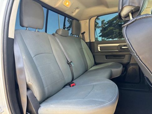 Used 2019 RAM 1500 Classic SLT RWD image 11