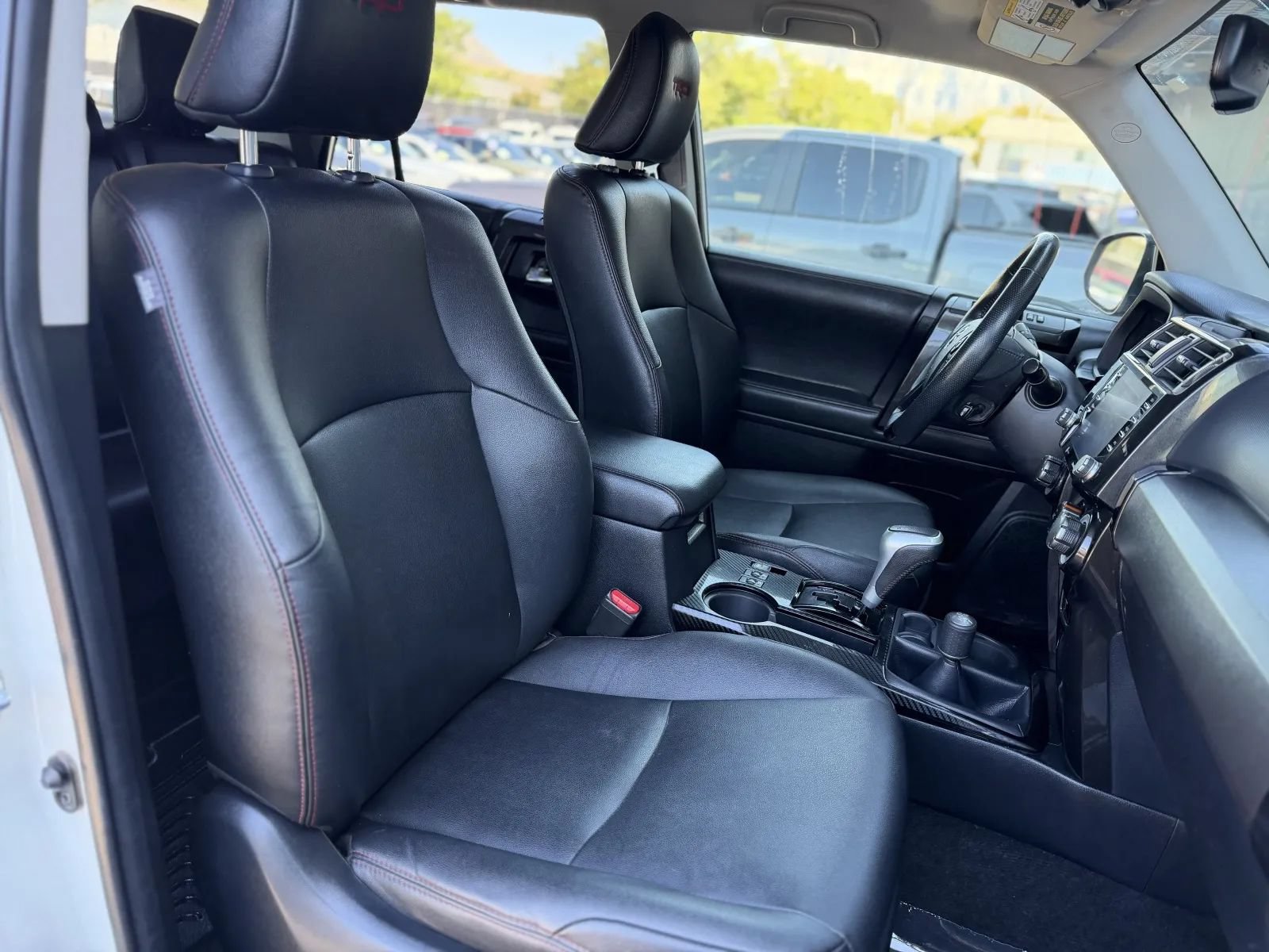 Used 2021 Toyota 4Runner TRD Off-Road Premium AWD/4WD image 18