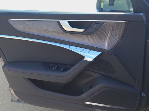 Used 2024 Audi A6 Premium Plus image 25