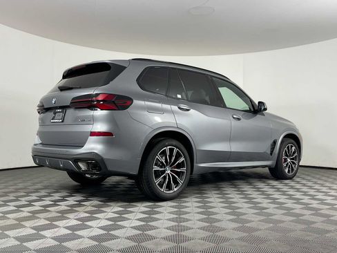 New 2026 BMW X5 xDrive40i w/ M Sport Package image 10