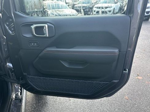 New 2026 Jeep Wrangler Unlimited Rubicon image 14