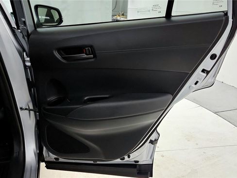 Certified 2023 Toyota Corolla Cross LE w/ Moonroof Package image 19