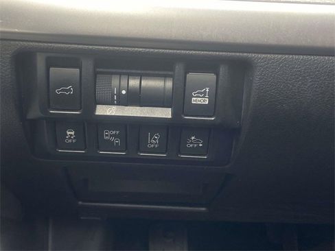 Used 2019 Subaru Outback 2.5i Premium image 26
