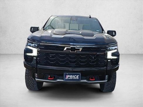 Used 2023 Chevrolet Silverado 1500 ZR2 w/ Technology Package image 7