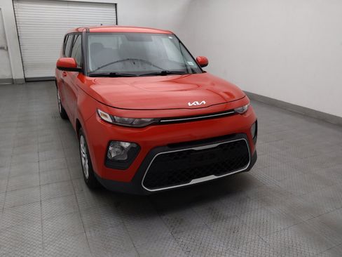 Used 2022 Kia Soul LX FWD image 14