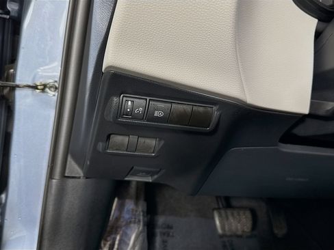 Certified 2023 Toyota Corolla Cross L AWD/4WD image 11