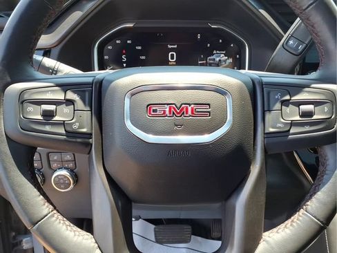 Used 2024 GMC Sierra 2500 AT4X AWD/4WD image 12