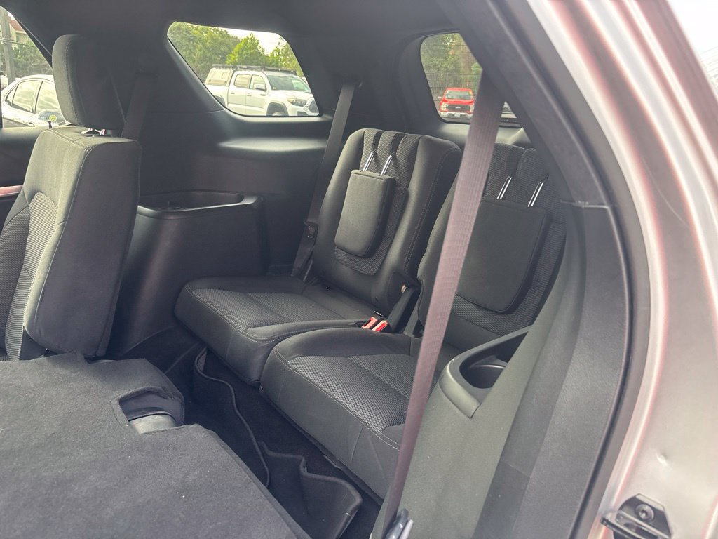 Used 2018 Ford Explorer XLT AWD/4WD image 12