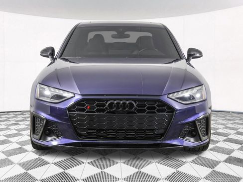 Used 2020 Audi S4 Premium Plus w/ Premium Plus Package image 13