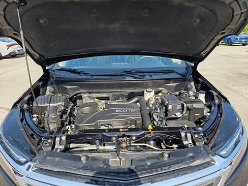 Used 2022 Chevrolet Equinox LT AWD/4WD image 14