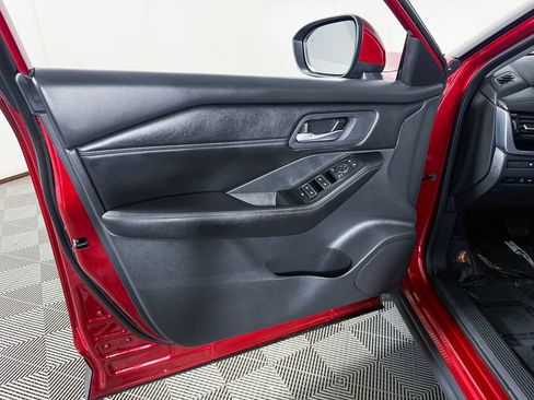 Certified 2024 Nissan Rogue SL FWD image 46