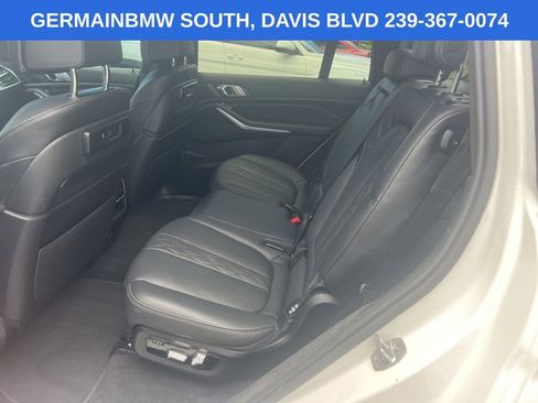 Certified 2022 BMW X7 xDrive40i w/ M Sport Package AWD/4WD image 15