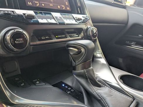 Used 2024 Lexus LX 600 F Sport image 29