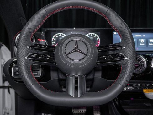 New 2026 Mercedes-Benz CLA 250 4MATIC image 21