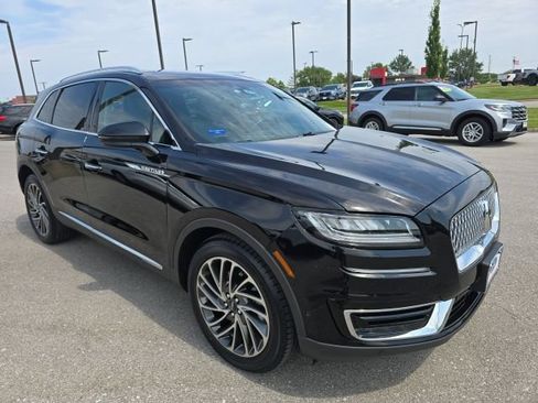 Used 2020 Lincoln Nautilus Reserve w/ Equipment Group 201A AWD/4WD image 7