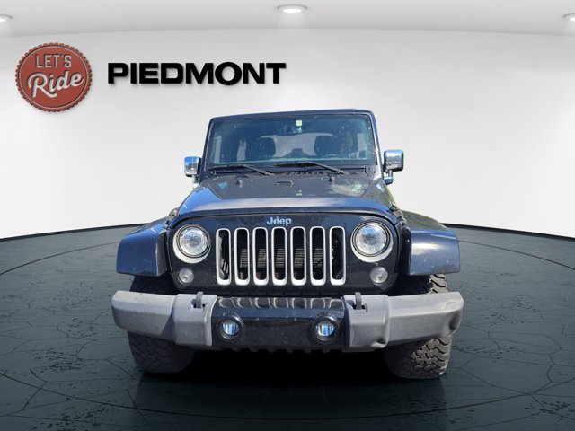Used 2018 Jeep Wrangler Unlimited Sahara AWD/4WD image 2