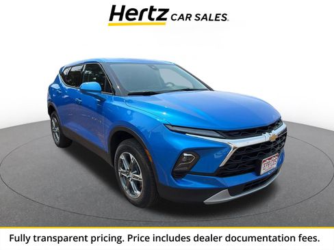 Used 2026 Chevrolet Blazer LT AWD/4WD image 1