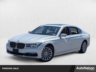 Used 2017 BMW 740e xDrive image 1