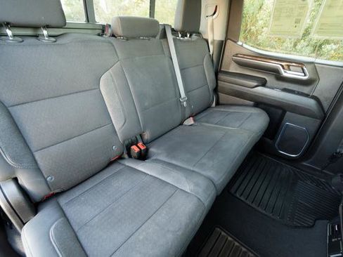 Used 2024 GMC Sierra 1500 SLE w/ Preferred Package image 26