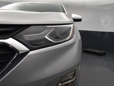 Used 2019 Chevrolet Equinox LT image 5