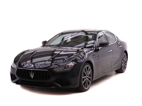 Used 2022 Maserati Ghibli Modena Q4 image 1
