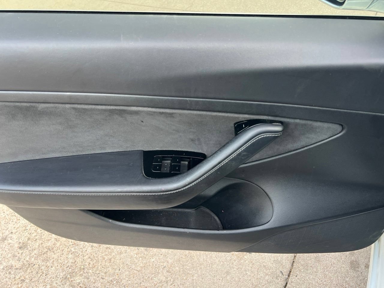 Used 2020 Tesla Model 3 Standard Range Plus RWD image 14