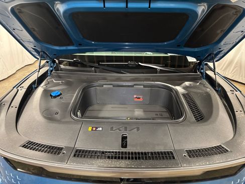 Certified 2024 Kia EV9 Land AWD/4WD image 31