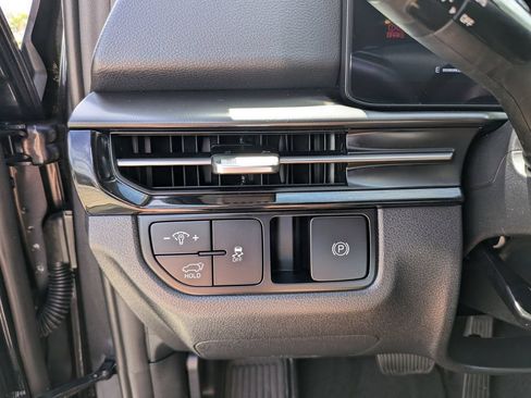 Certified 2026 Kia Sportage EX FWD image 29