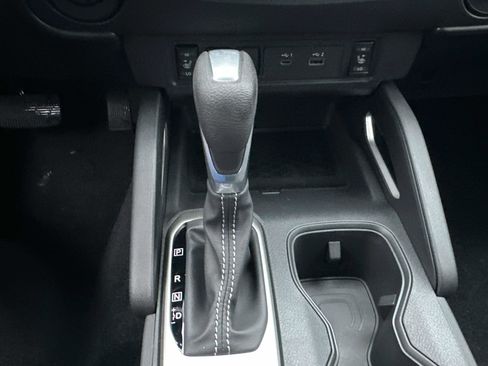 New 2026 Nissan Frontier SV w/ SV Convenience Package image 32