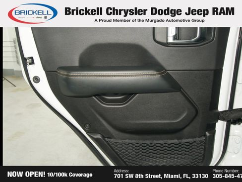 Used 2024 Jeep Wrangler Unlimited Sahara AWD/4WD image 12