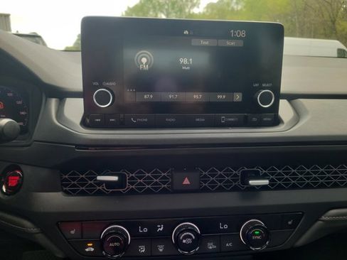 Certified 2024 Honda Accord EX image 29
