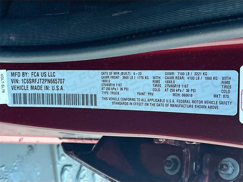 Used 2023 RAM 1500 Laramie image 32