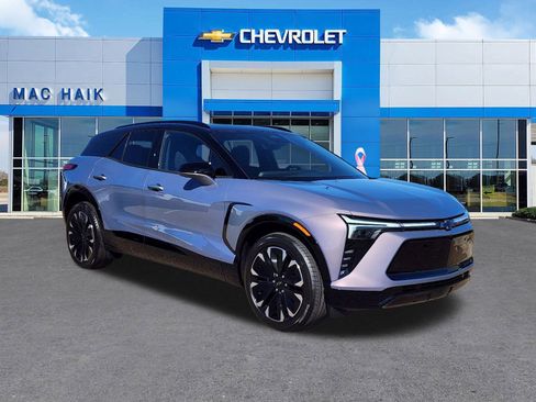 New 2025 Chevrolet Blazer EV RS image 2
