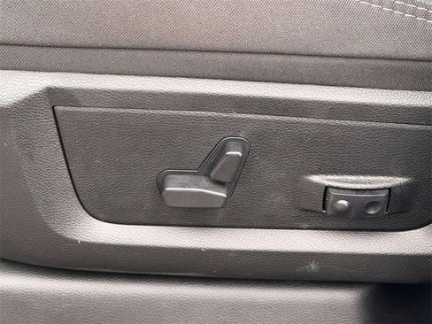 Used 2025 RAM 2500 Big Horn image 11