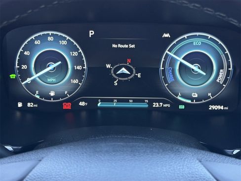 Used 2023 Hyundai Santa Fe SEL Premium image 15