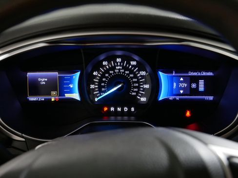Used 2013 Ford Fusion SE FWD image 21