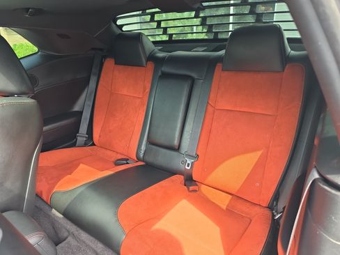 Used 2018 Dodge Challenger R/T Scat Pack RWD image 13