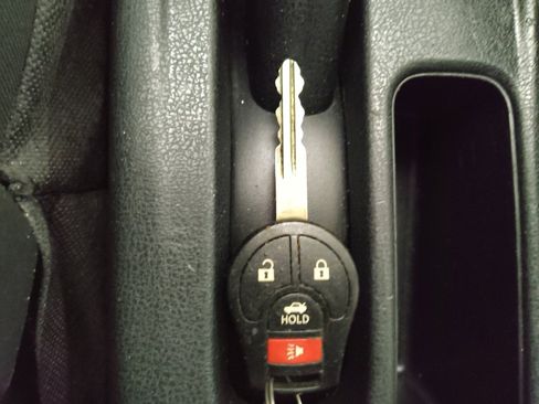 Used 2019 Nissan Versa SV FWD image 32