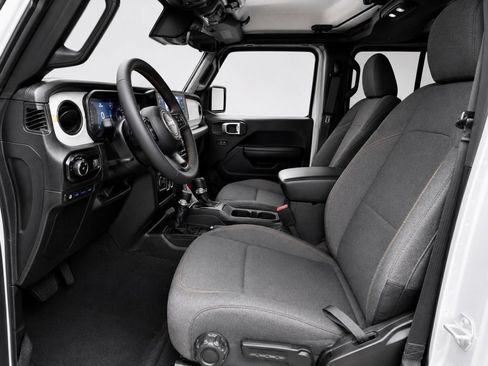 Used 2024 Jeep Wrangler Unlimited w/ Convenience Group AWD/4WD image 13