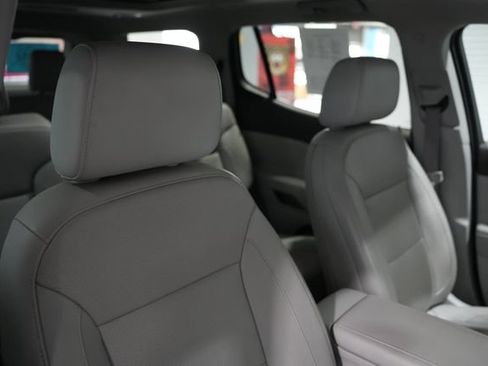 Used 2020 GMC Acadia SLT w/ Premium Package AWD/4WD image 23