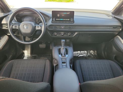 Used 2025 Honda HR-V Sport image 7