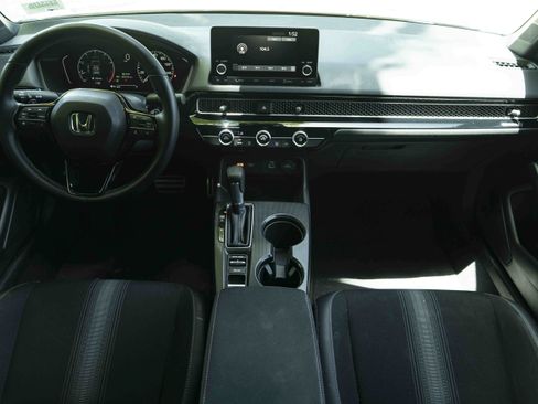 Used 2024 Honda Civic Sport image 26