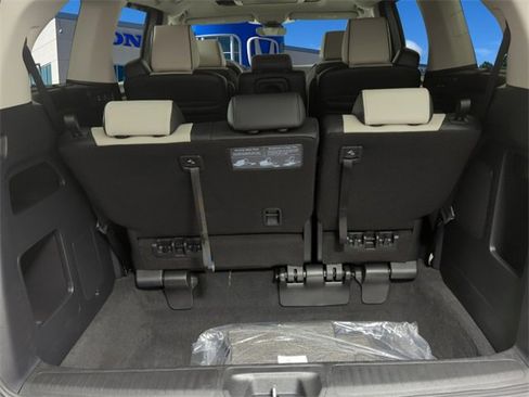 New 2026 Honda Odyssey Elite image 22